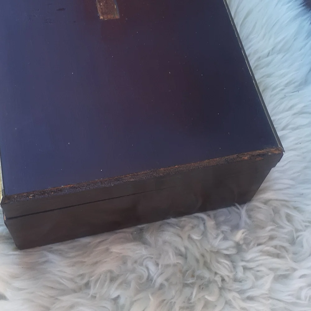 Vtg Wood Chest Antique MCM
